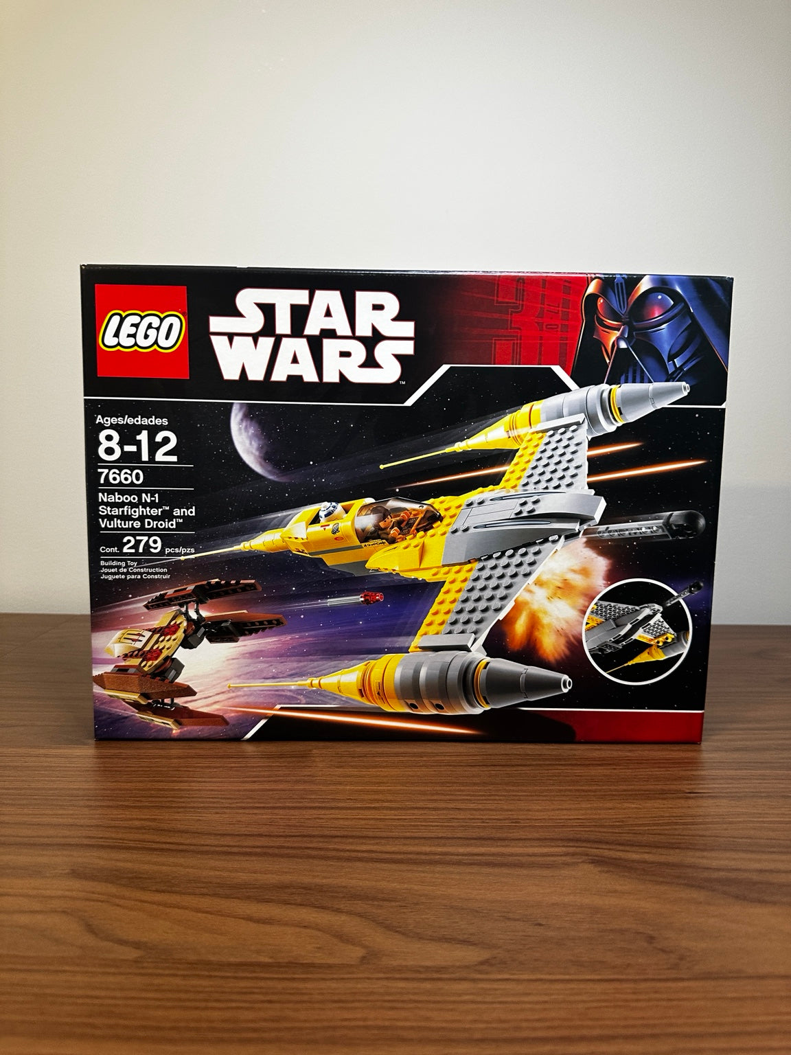 LEGO Star Wars 7660 Naboo N-1 Starfighter sealed box front