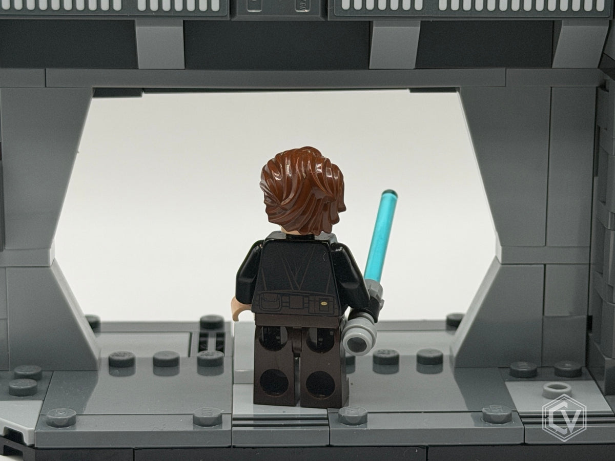 Anakin Skywalker sw0526 back with blue lightsaber