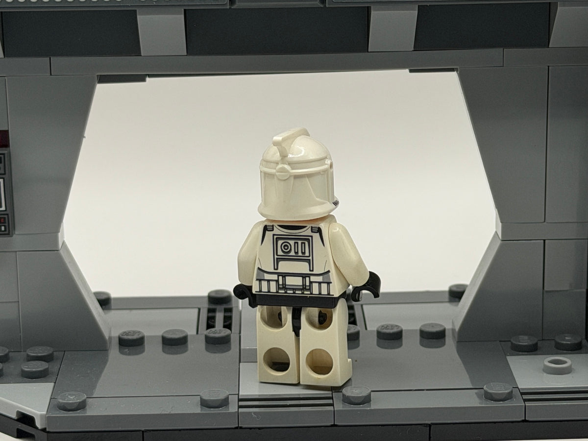 Genuine LEGO Clone Trooper Phase 1 sw1090 back