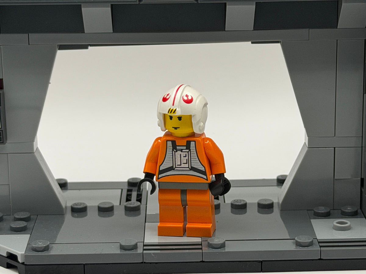 Genuine LEGO Luke Skywalker sw0019 front