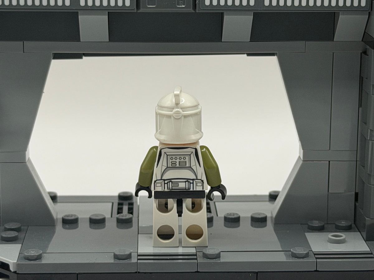 Clone Trooper Sergeant sw0438 back