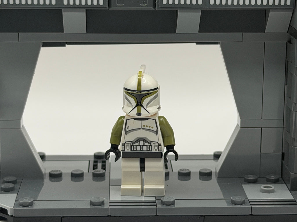 Clone Trooper Sergeant sw0438 front