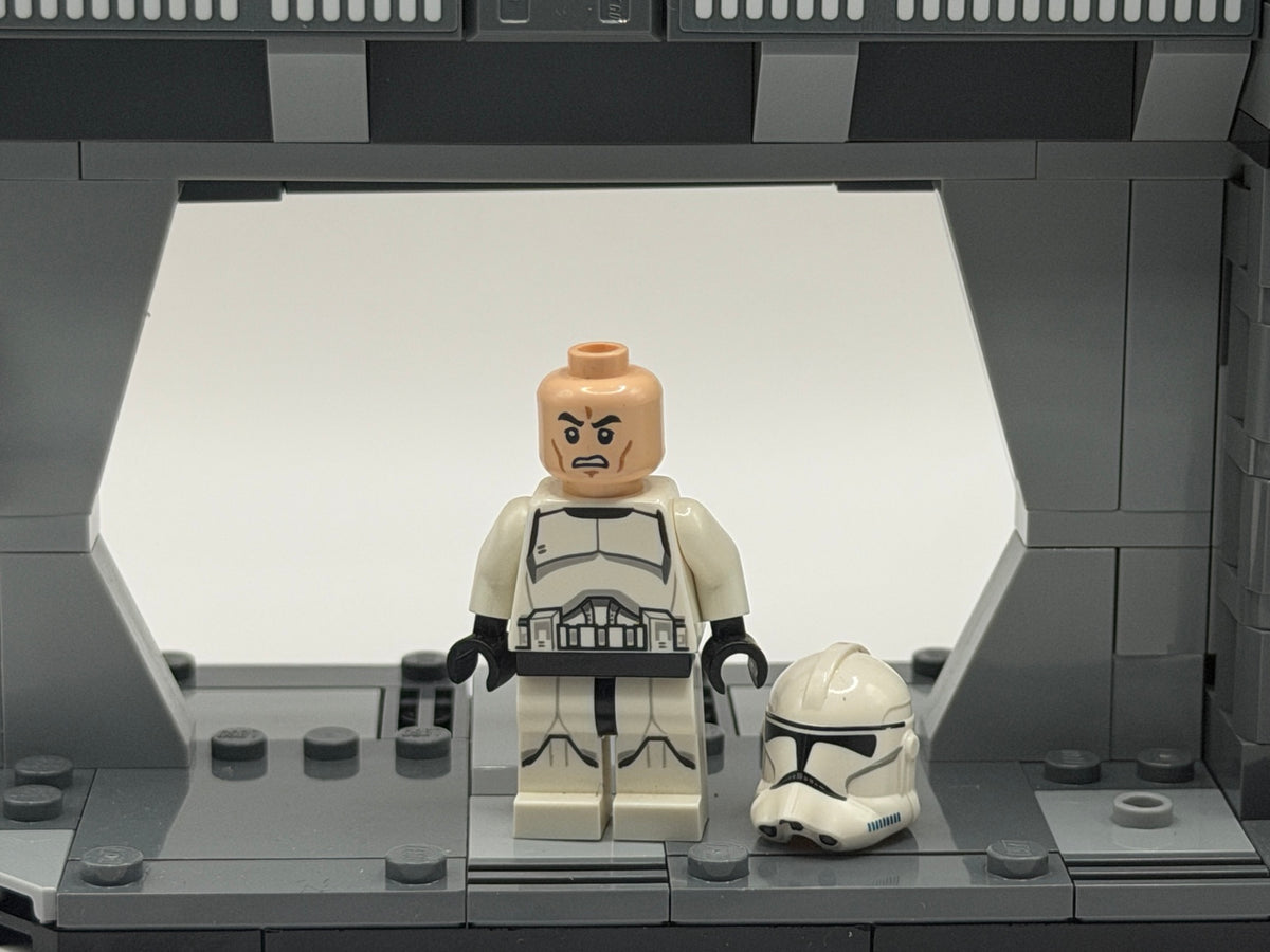 Clone Trooper sw0541 with helmet removed